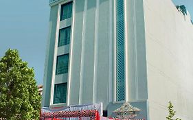Hotel Hira Inn